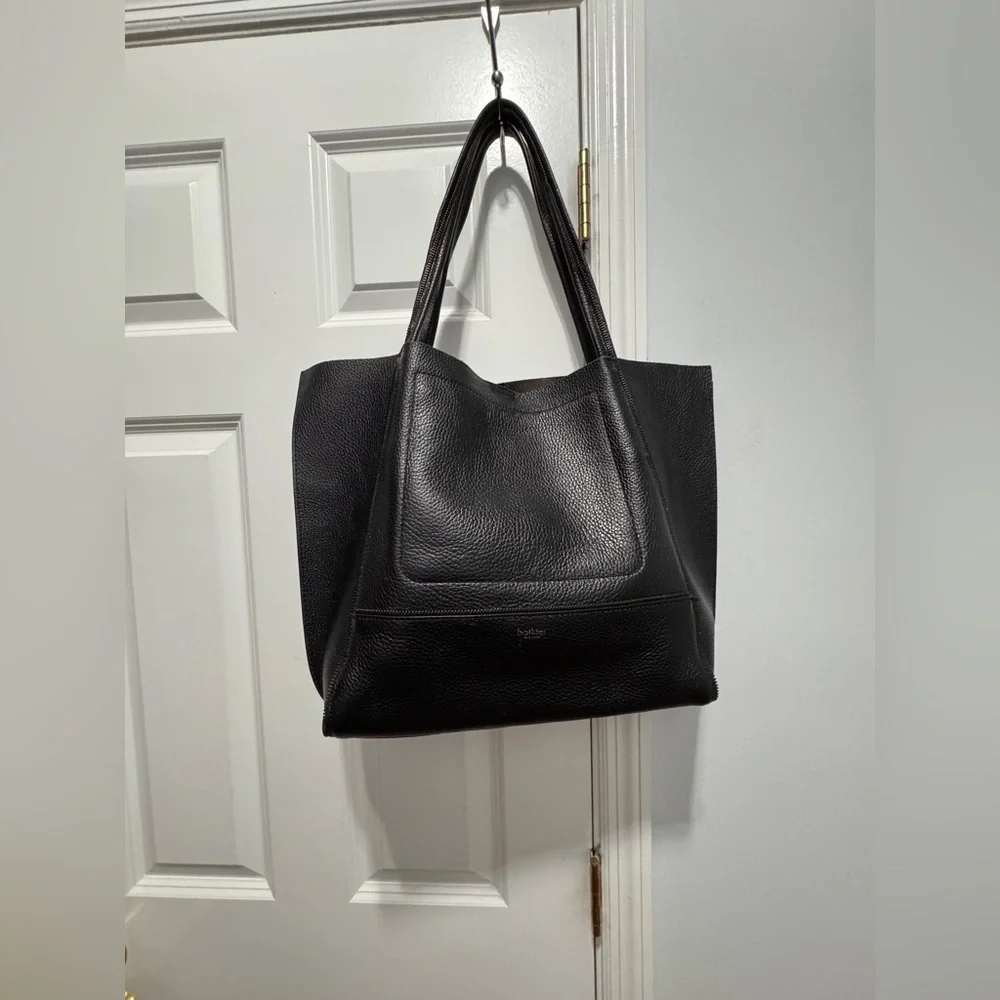 Botkier New York Black pebbled leather Tote Bag Sleek and Versatile